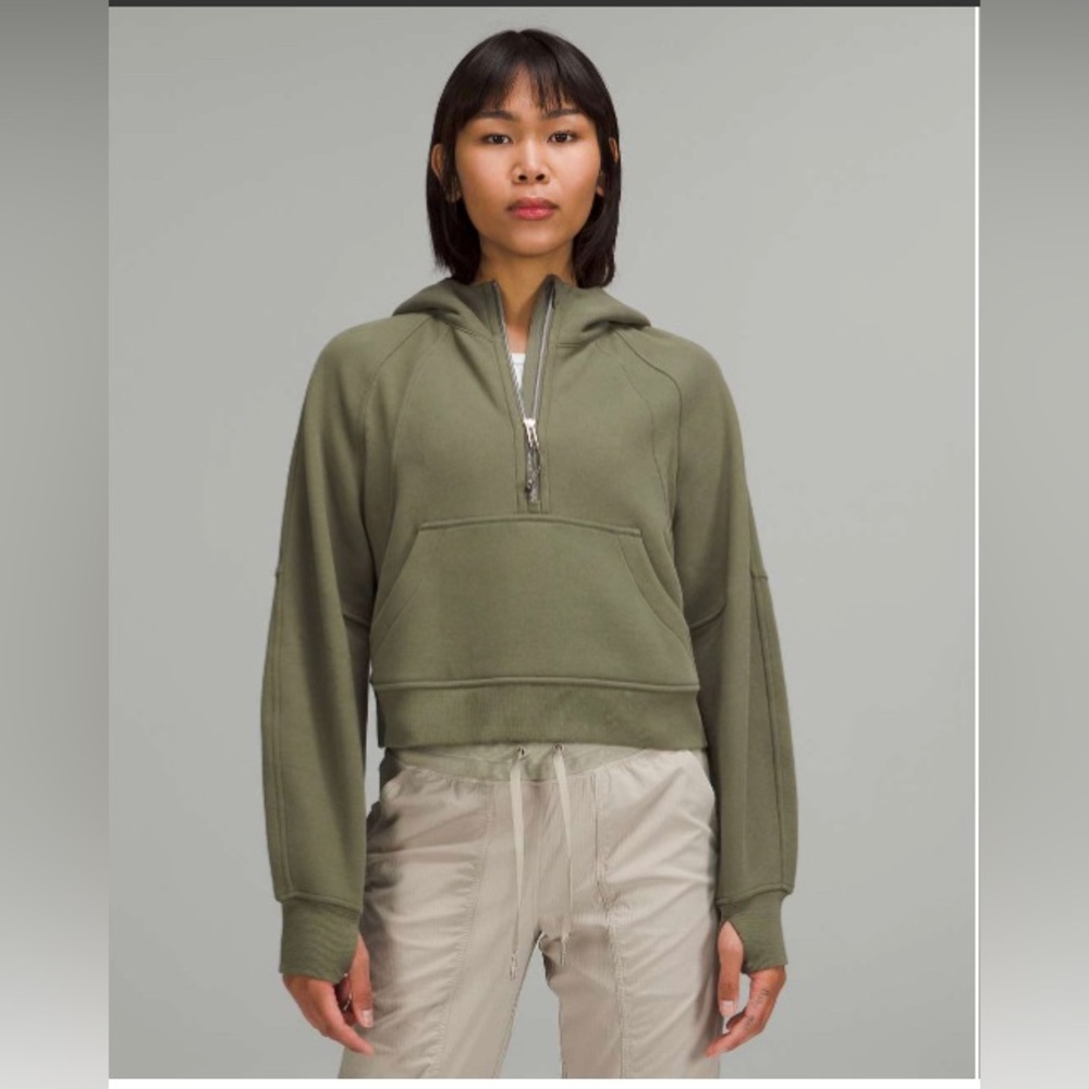 Lululemon Scuba Oversized Half-Zip Hoodie M/L
Medium Olive